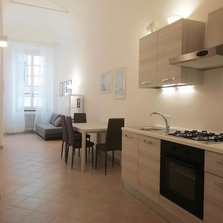 Mistrangelohome 5 - Appartamento In Pieno Centro Savone Extérieur photo