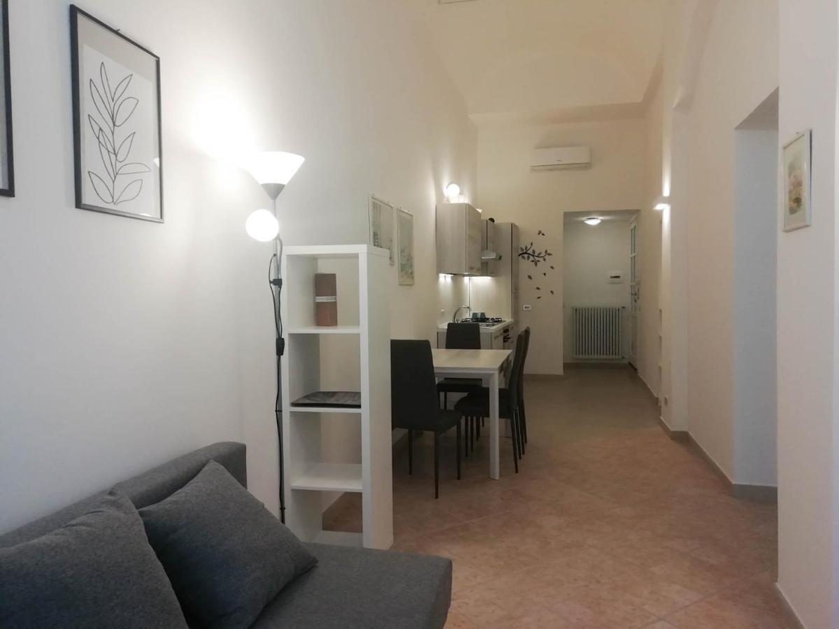 Mistrangelohome 5 - Appartamento In Pieno Centro Savone Extérieur photo