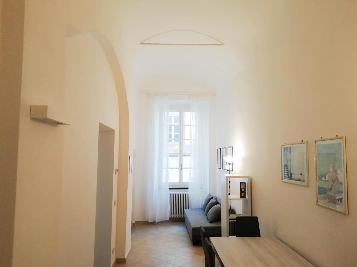 Mistrangelohome 5 - Appartamento In Pieno Centro Savone Extérieur photo